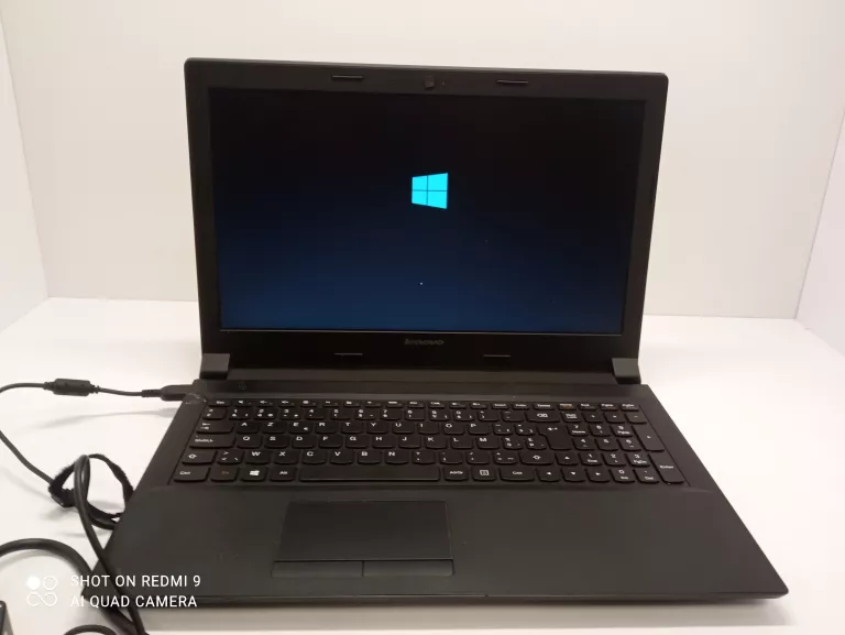 laptop-lenovo-156-intel-celeron-500-gb-czarny-przekatna-ekranu-1560