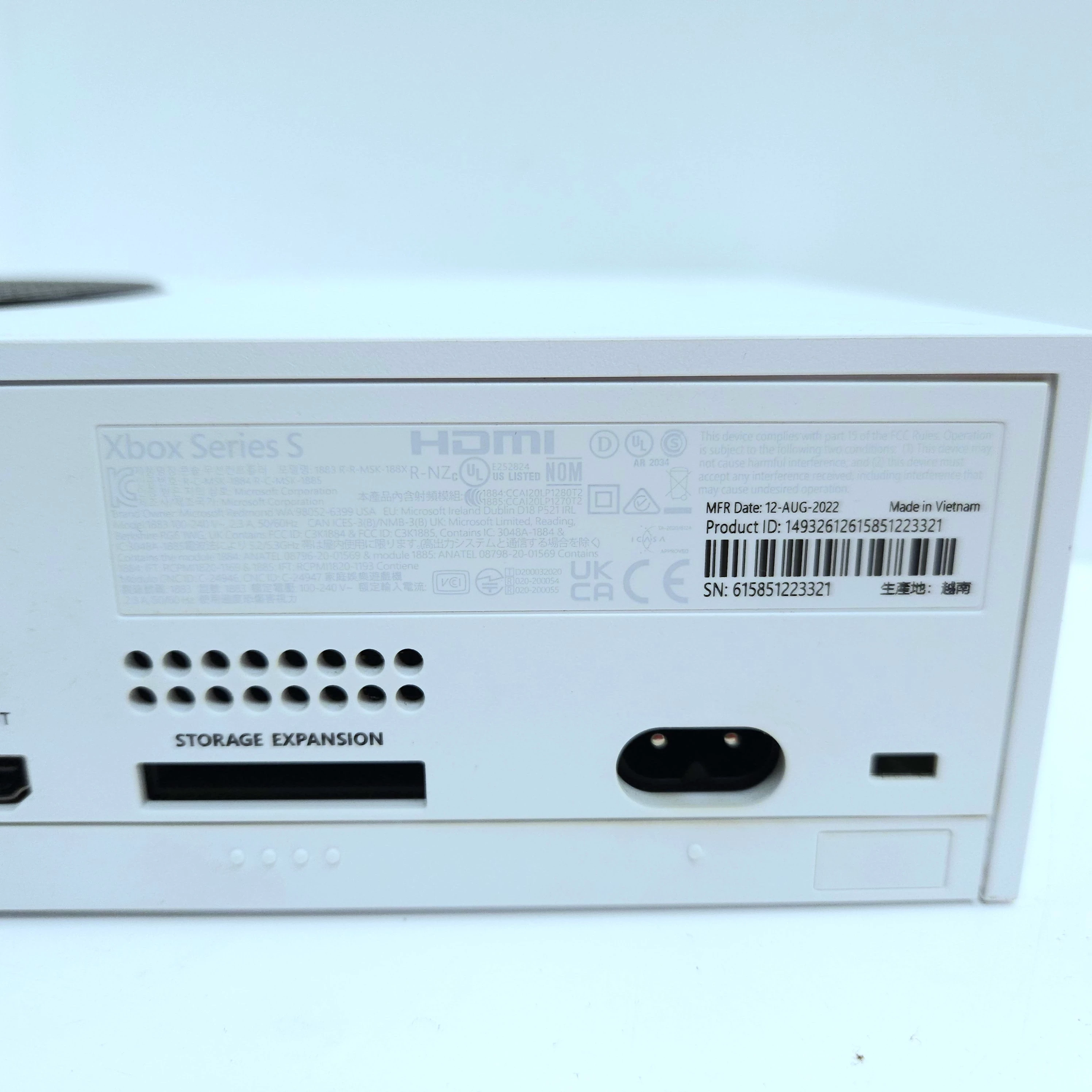 konsola-xbox-series-s-512-gb-product-id-bd7f9aef-a780-4f26-95ff-b5d6ba0f84ad