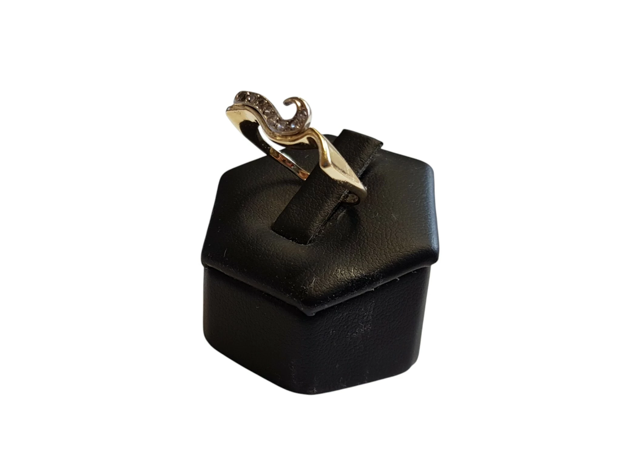 zloty-pierscionek-255g-p585-r-16-material-15835-2