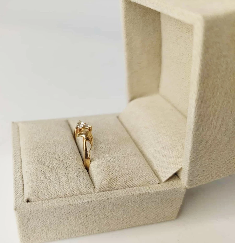 pierscionek-585-waga-ok-137g-r12-kamien-17088-524288