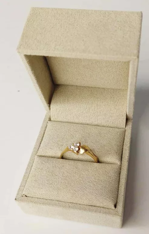 pierscionek-585-waga-ok-137g-r12-dluga-15-zgierz-inez