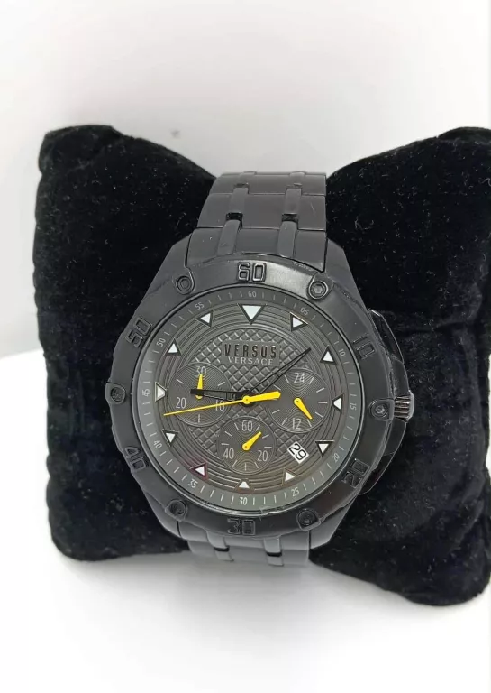 ZEGAREK VERSUS  VERSACE VSP060718