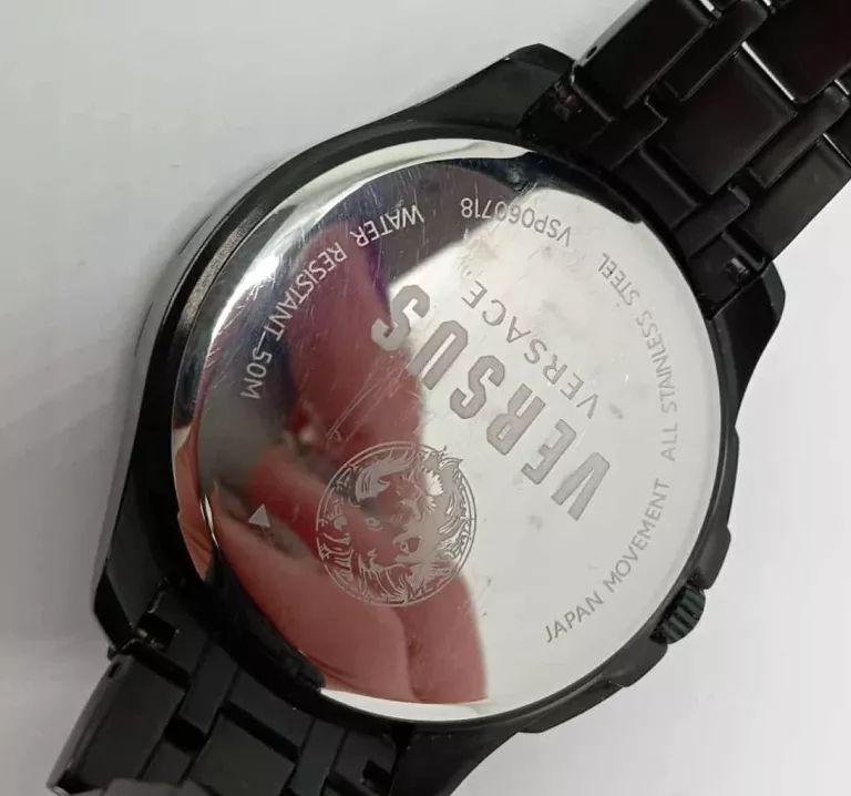 ZEGAREK VERSUS  VERSACE VSP060718