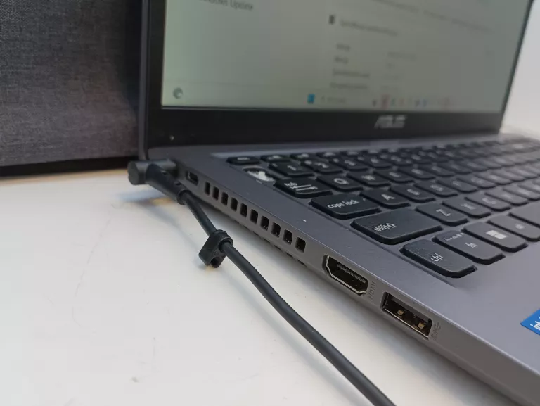 LAPTOP ASUS VIVO BOOK SONIC MASTER X515E