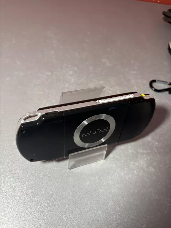 konsola-sony-psp-slim-2004-zasilacz-pokrowiec-adapter-opis-stan-opakowania-229205-340261
