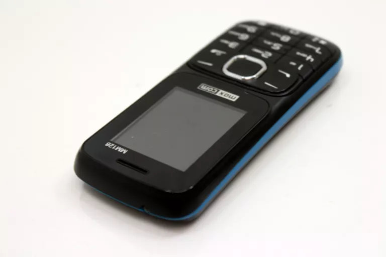 TELEFON MAXCOM MM128