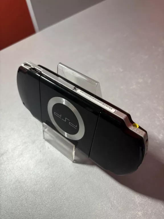 konsola-sony-psp-slim-2004-zasilacz-pokrowiec-adapter-opis-producent-248914-1705040