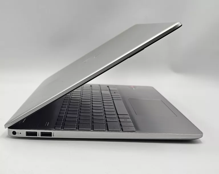 LAPTOP HP 15S-EQ2470NW RYZEN3 8GB 512GB WIN11H + ZASILACZ