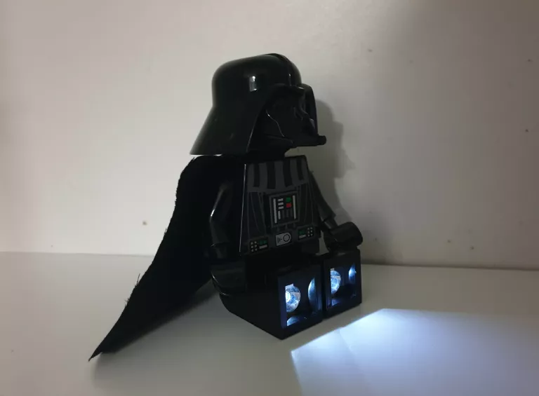 lego-star-wars-lampka-latarka-led-darth-vader-to3bt-2011-rok-ean-gtin-4895028512835