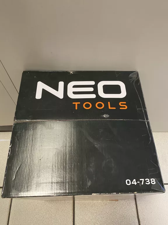 NEO TOOLS ODKURZACZ 1400W KOMPLET