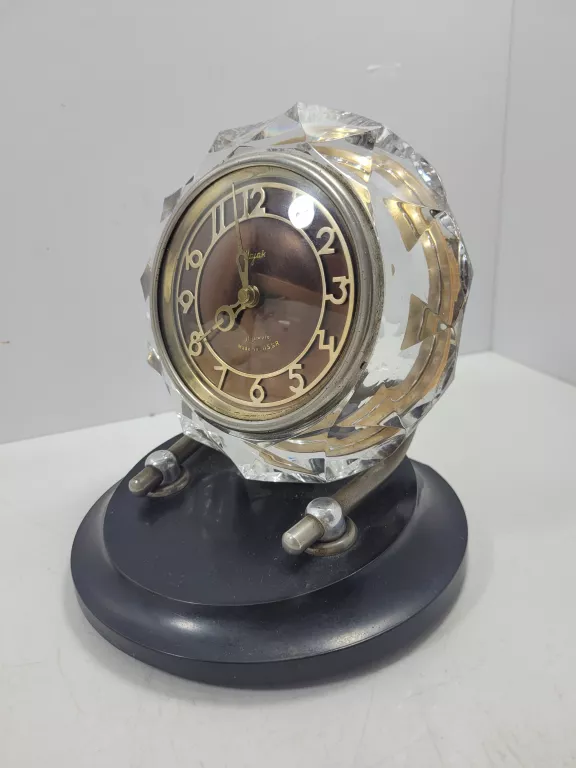 zegar-krysztalowy-majak-prl-ean-gtin-5904610821619