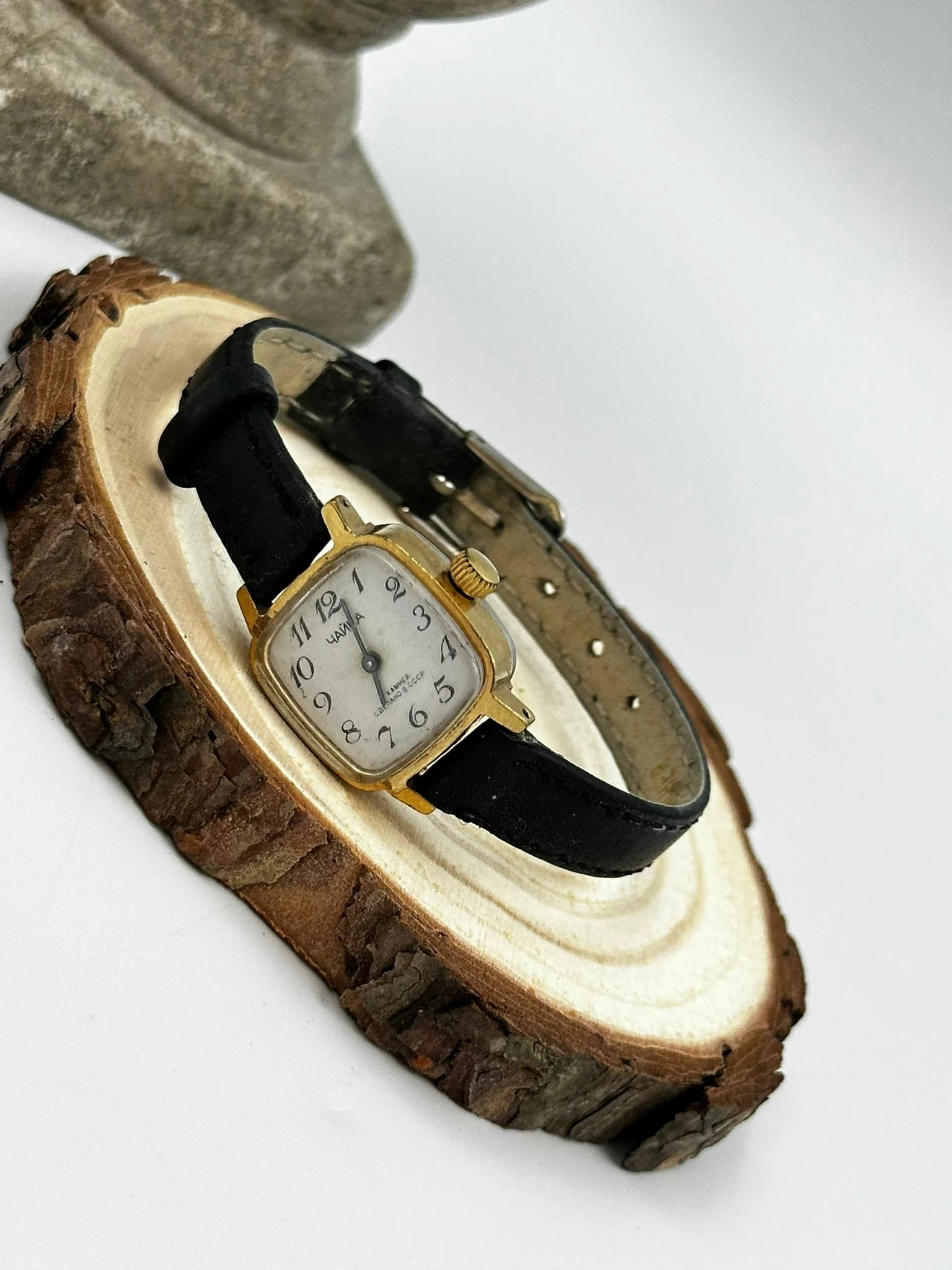 zegarek-damski-chaika-vintage-z-lat-80-mechaniczny-pozlacany-au10-model-yanka