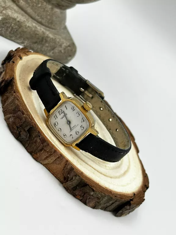 zegarek-damski-chaika-vintage-z-lat-80-mechaniczny-pozlacany-au10-model-yanka