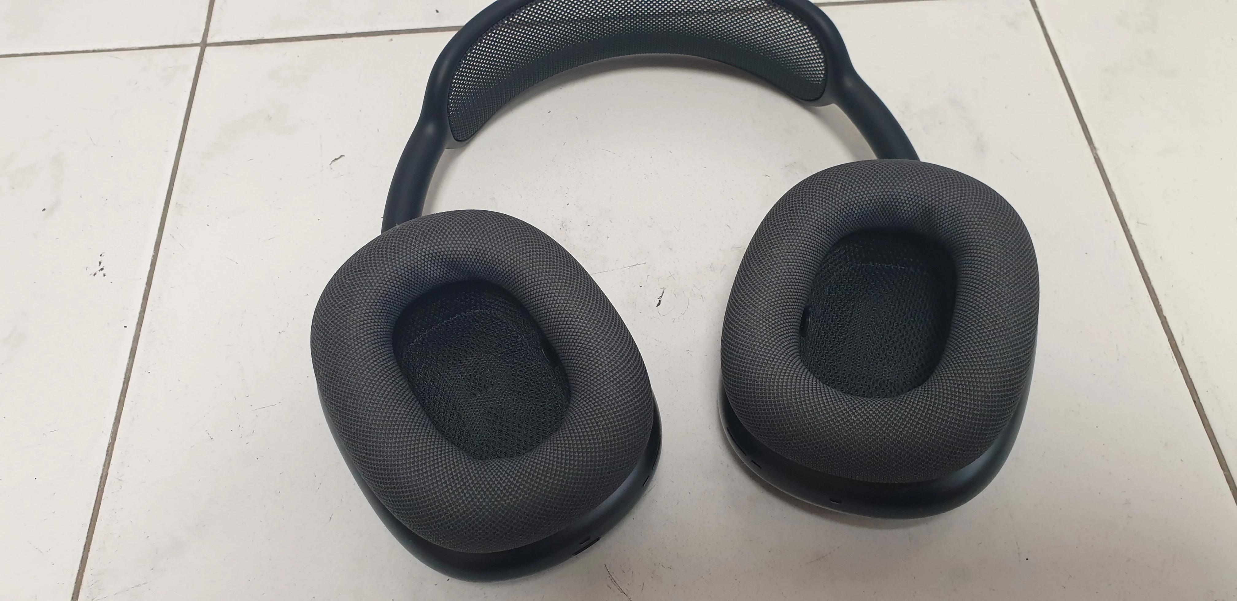 sluchawki-apple-air-pro-max-polnoc-a3184-lubartowska-26-sj-lublin