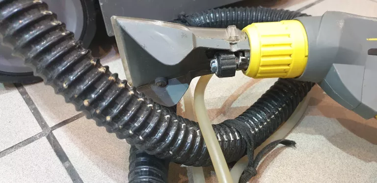 ODKURZACZ PIORĄCY KARCHER PUZZI
