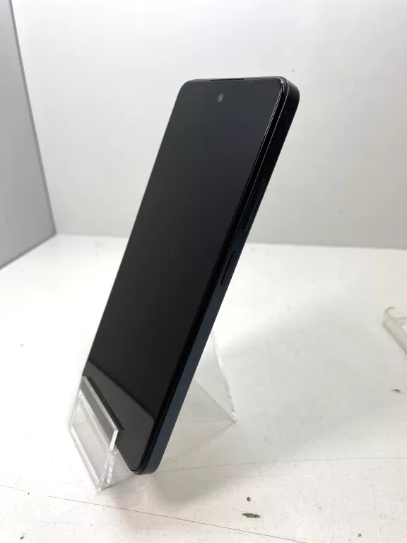 TELEFON INFINIX SMART 8 3/64GB