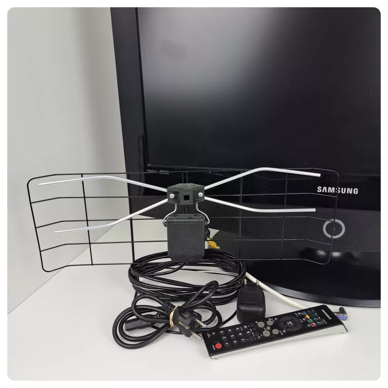 TELEWIZOR LCD SAMSUNG LE32R32B