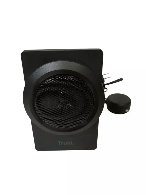 zestaw-glosnikow-21-trust-yuri-60-w-czarny-stan-11323-2