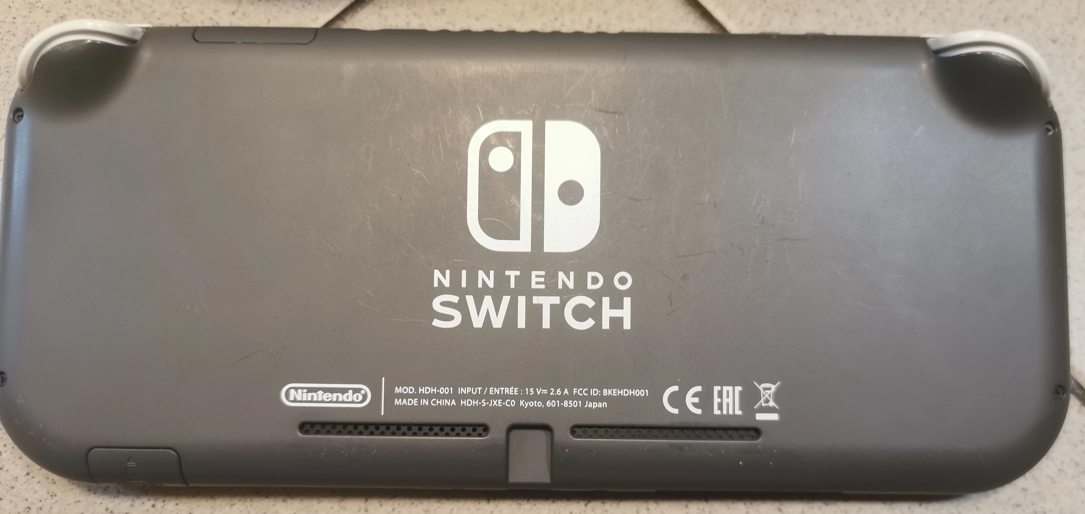 konsola-nintendo-switch-lite-hdh-001-etui-gra-gry-w-zestawie-205998-225574