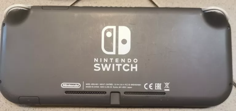 konsola-nintendo-switch-lite-hdh-001-etui-gra-gry-w-zestawie-205998-225574