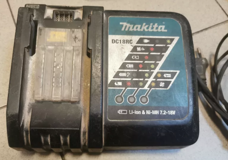 mlotowiertarka-makita-dhr241-ladowarka-1-akum-stan-11323-2