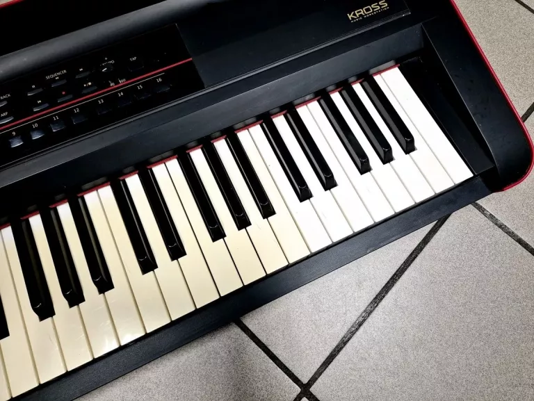 syntezator-kross-korg-1-88-zasilacz-61-klawiszy-liczba-klawiszy-61