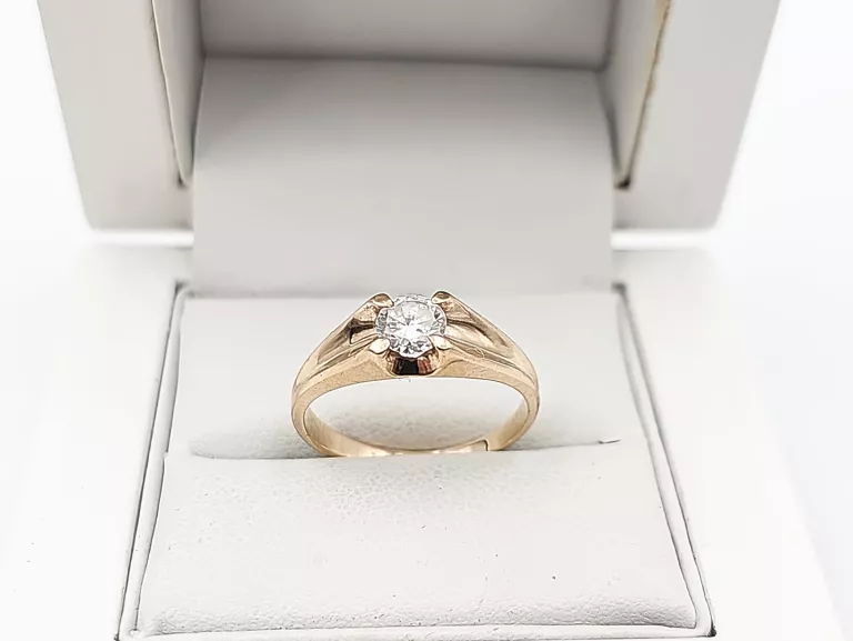 elegancki-zloty-pierscionek-585-r13-stan-11323-2