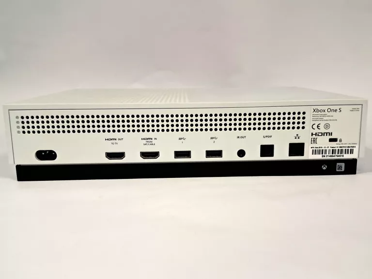 KONSOLA XBOX ONE S + PAD