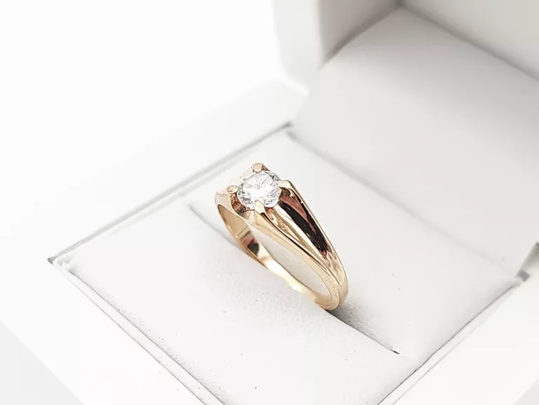 elegancki-zloty-pierscionek-585-r13-legionow-3-grudziadz