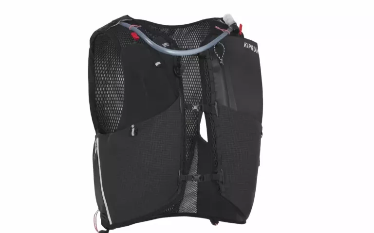 PLECAK DO BIEGANIA W TERENIE UNISEX KIPRUN 900 15 LITRÓW Z BUKŁAKIEM 2L XL