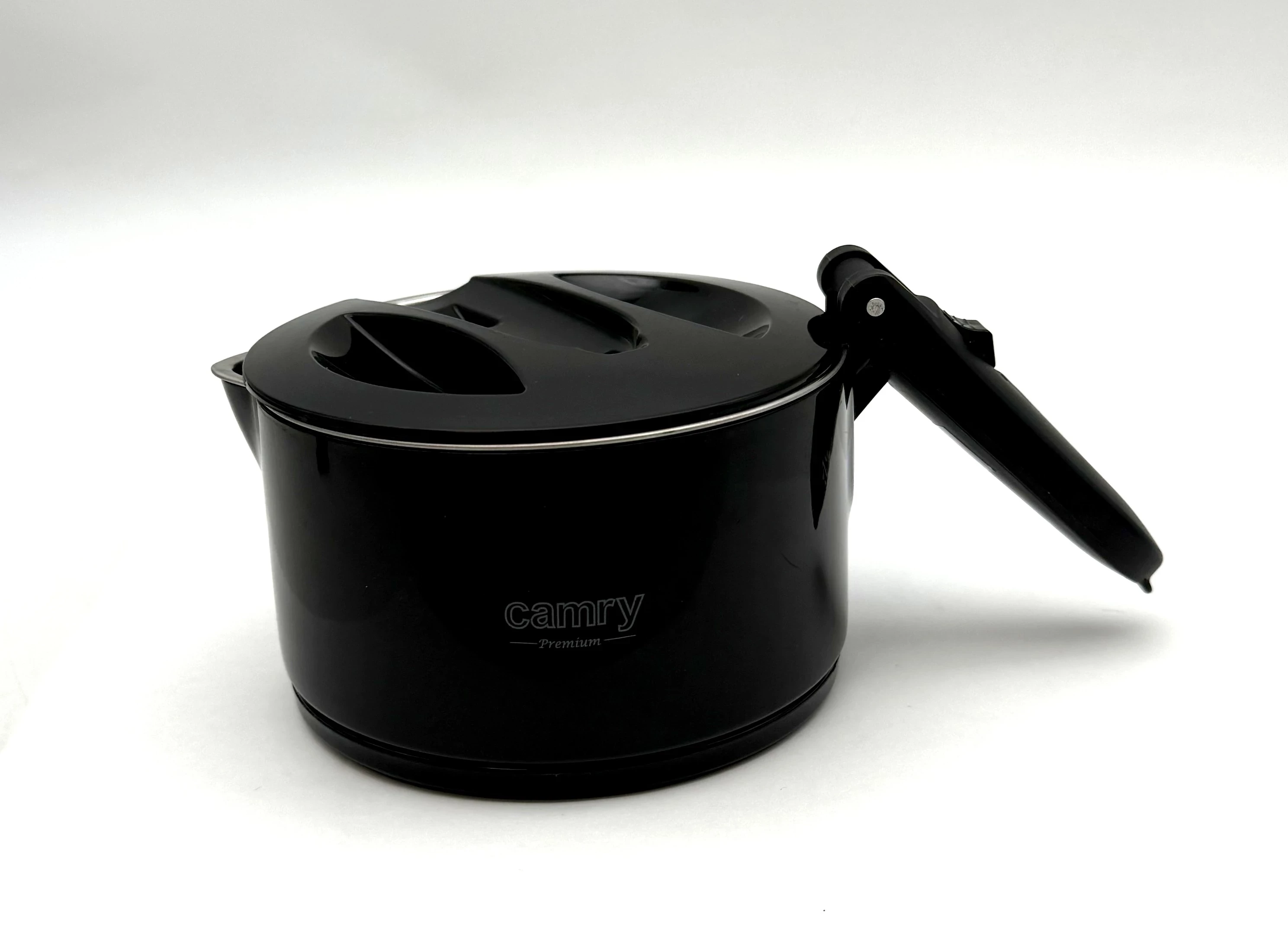 camry-cr-1378-czajnik-turystyczny-06-l-kompaktowy-i-skladany-stan-11323-2