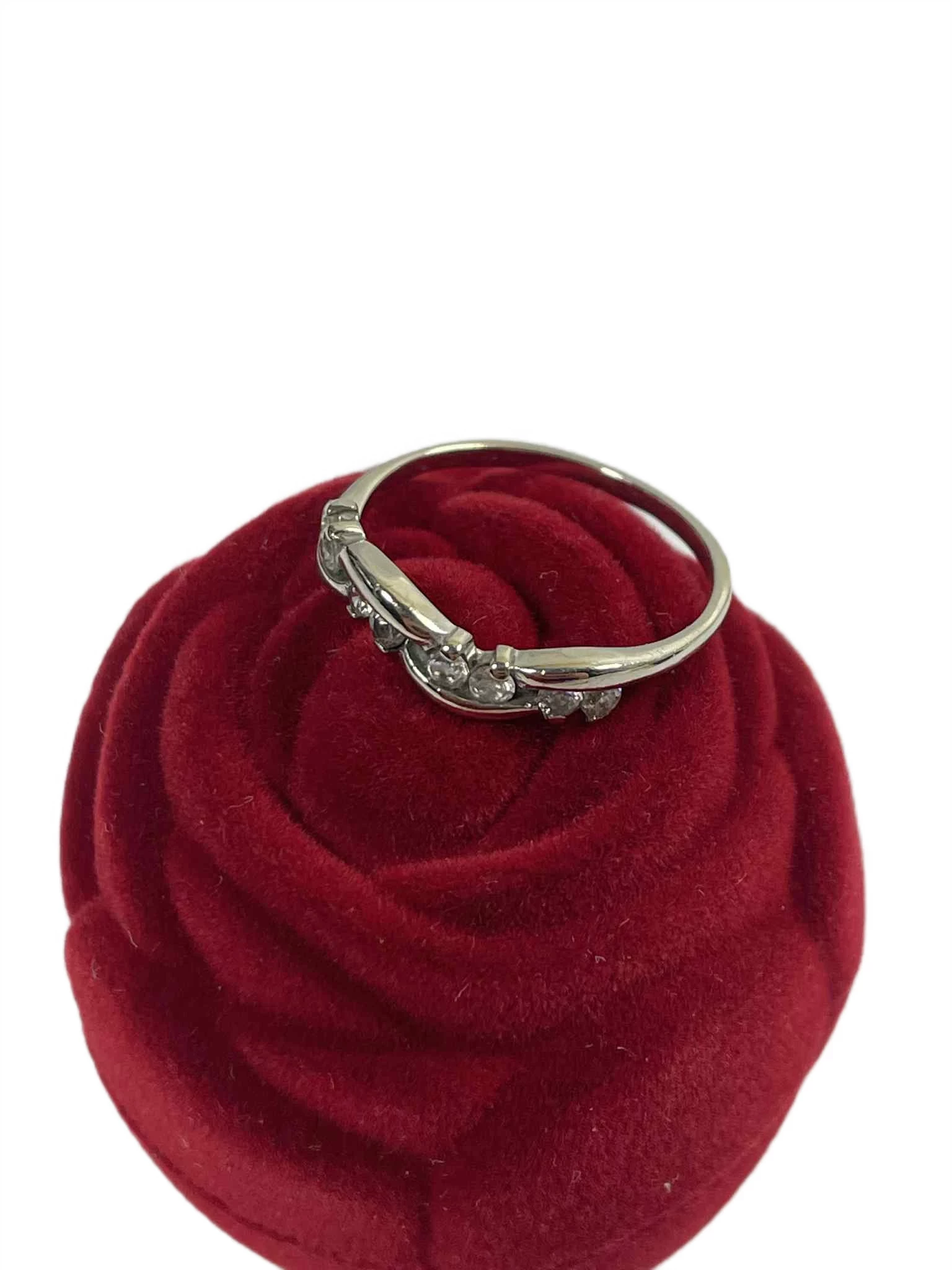 zloty-pierscionek-biale-zloto-cyrkonie-p-585-w-163g-r-14-rodzaj-2205-2