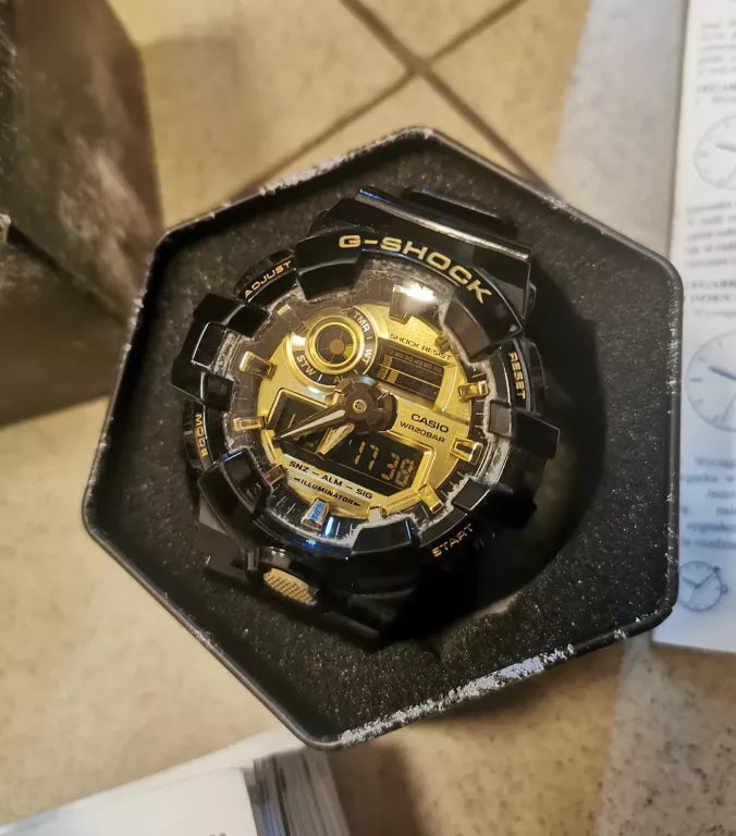 ZEGAREK G-SHOCK GA 5522