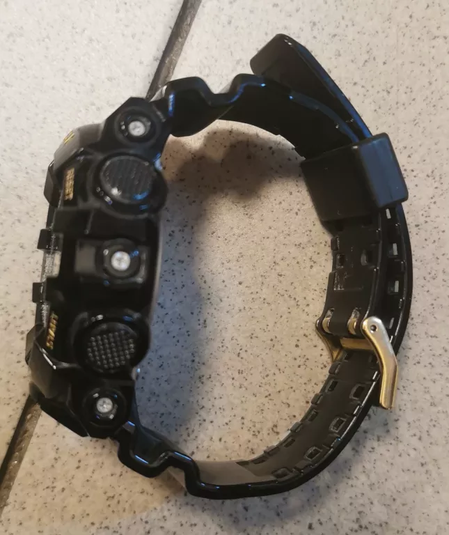 ZEGAREK G-SHOCK GA 5522