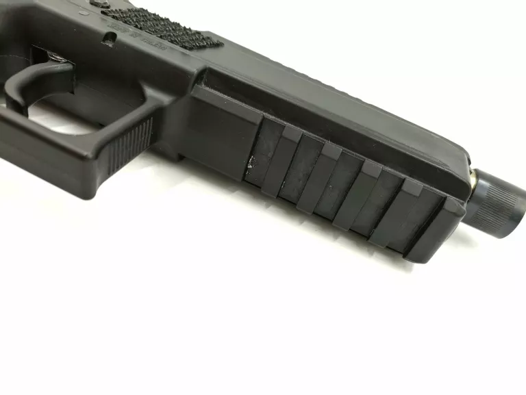 REPLIKA ASG CZ-PO9 OPTIC READY  + WALIZLKA