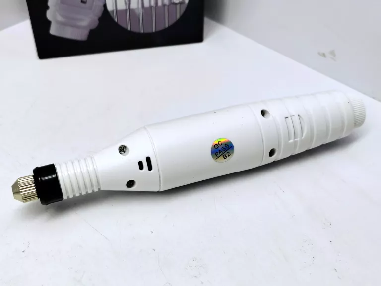 frezarka-do-paznokci-bloom-nails-9w-6-frezow-igla-moment-obrotowy-500