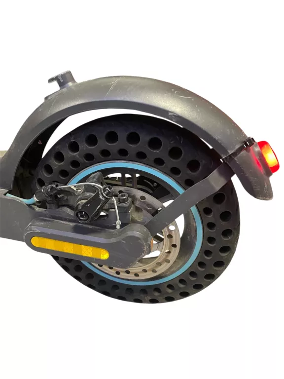 hulajnoga-elektryczna-motus-scooty-10-lite-20km-350w-srednica-kol-cale-1000