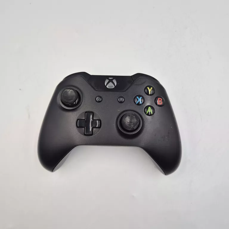 PAD DO XBOX ONE CZARNY
