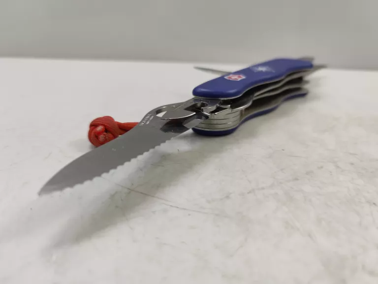 SCYZORYK VICTORINOX SKIPPER PRO 0.8503.2MW