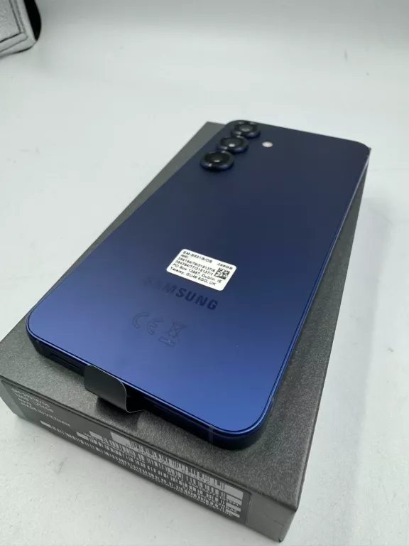 TELEFON SAMSUNG GALAXY S25 12/256GB KOMPLET + ŁADOWARKA + GW