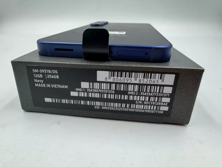 TELEFON SAMSUNG GALAXY S25 12/256GB KOMPLET + ŁADOWARKA + GW