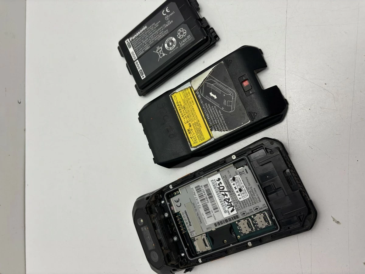 tablet-kolektor-danych-panasonic-toughbook-fz-n1etui-system-operacyjny-16332-8