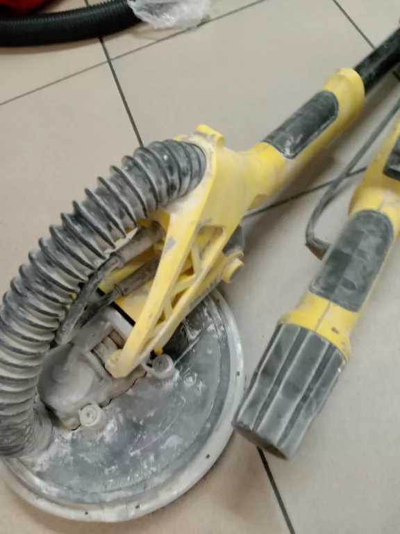 SZLIFIERKA DO GIPSU STANLEY SFMEE500S 215MM 750W