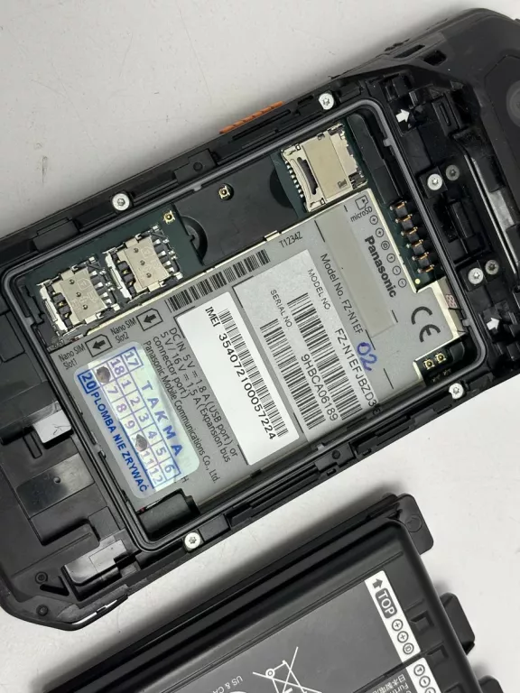 tablet-kolektor-danych-panasonic-toughbook-fz-n1etui-stan-11323-2