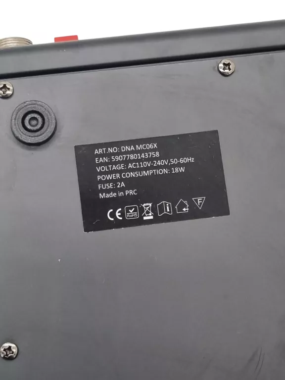 DNA MC06X ANALOGOWY MIKSER AUDIO INTERFEJS USB 6 KANAŁÓW CZARNY