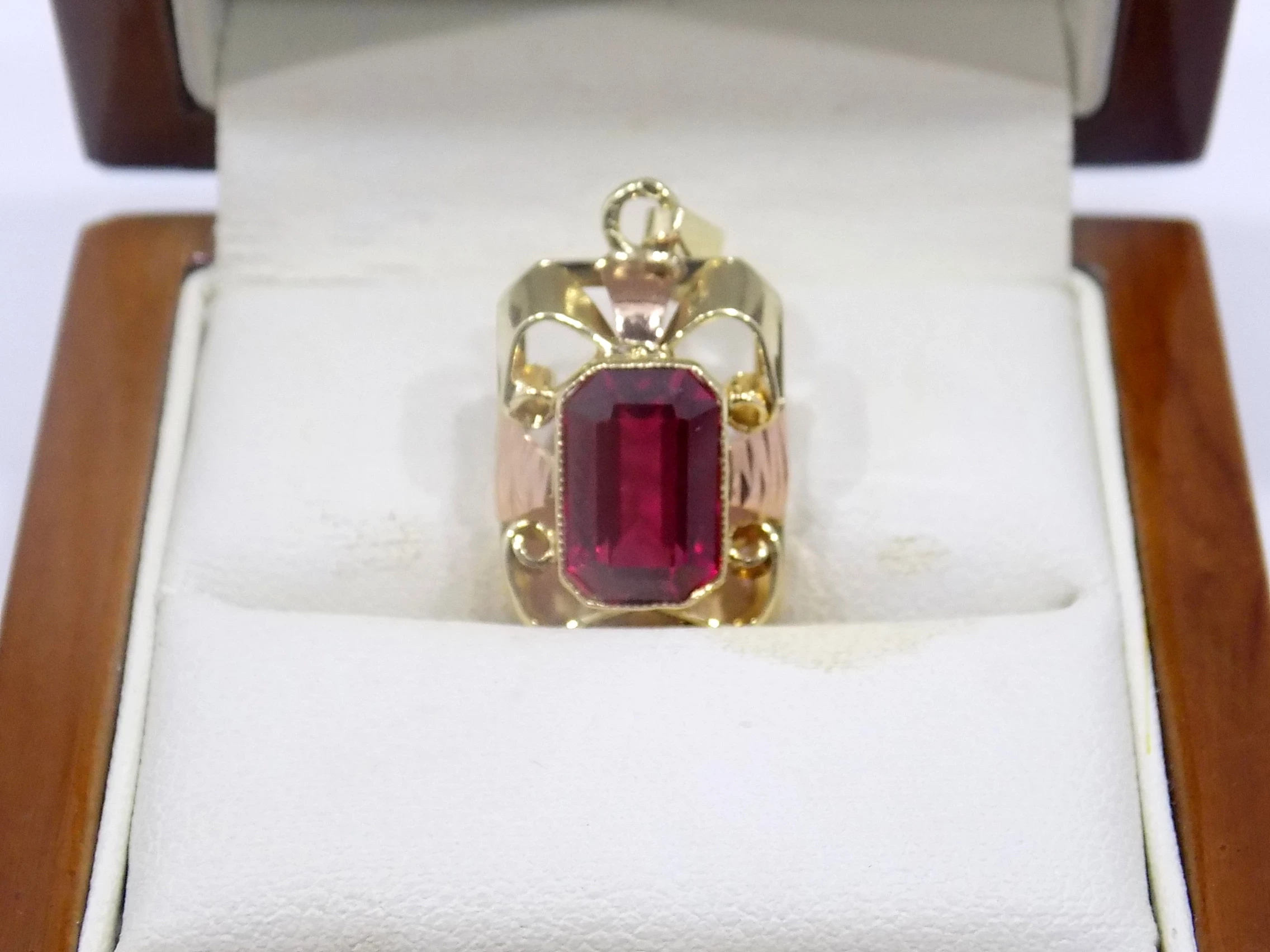 zawieszka-z-oczkiem-proba-585-ok352g-stan-11323-2