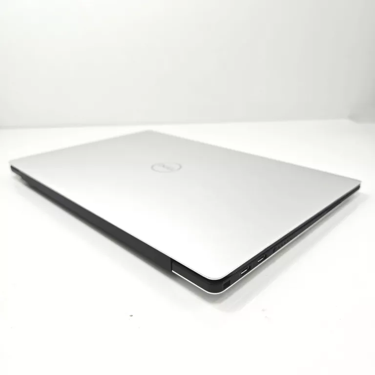 LAPTOP DELL XPS P82G 16RAM 512GB I7 10510U
