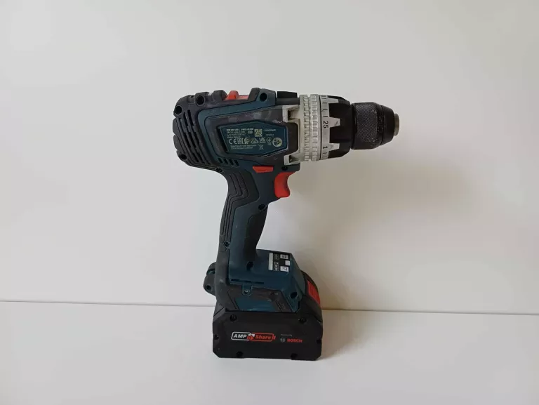 WKRĘTARKA BOSCH GSR 18V-150C 8 AH PRO CORE 18V+