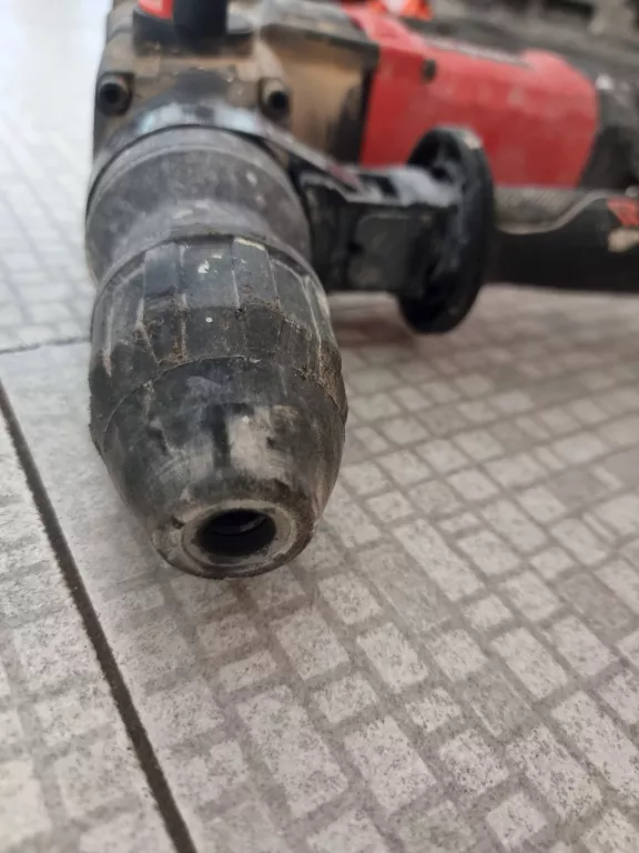 MŁOTOWIEWRTARKA YATO YT-82118