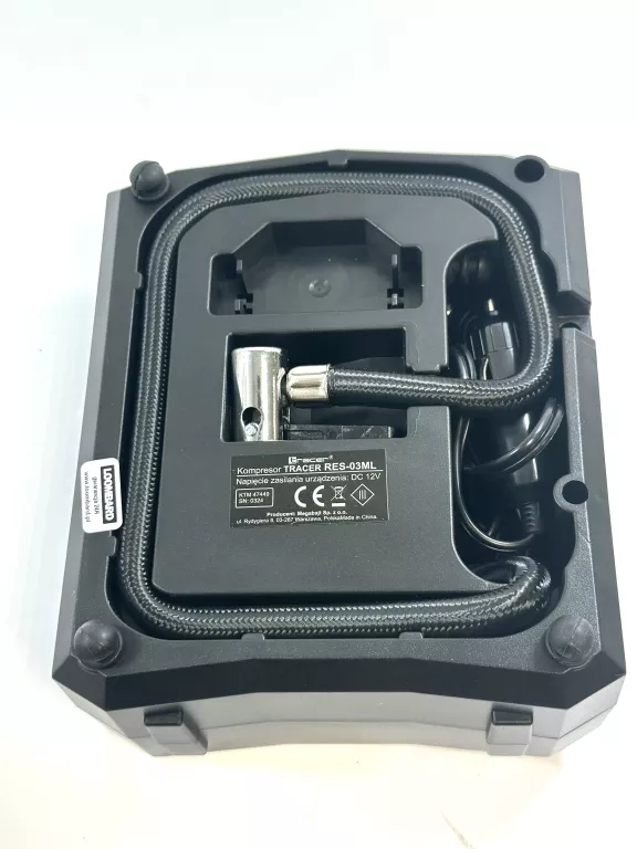 KOMPRESOR SAMOCHODOWY 12V